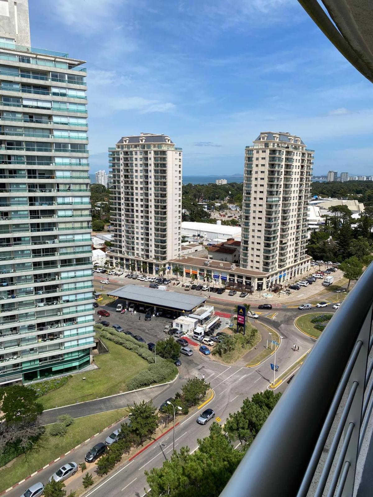 Apartamentos Torre Tressesenta Punta del Este Extérieur photo