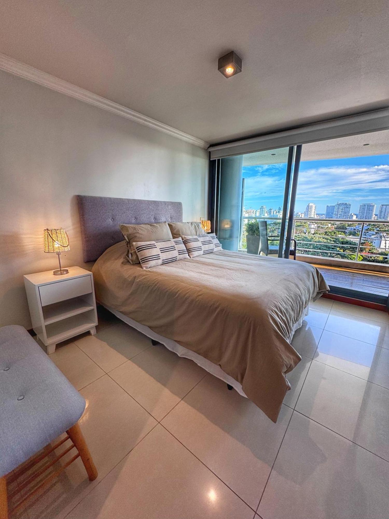 Apartamentos Torre Tressesenta Punta del Este Chambre photo