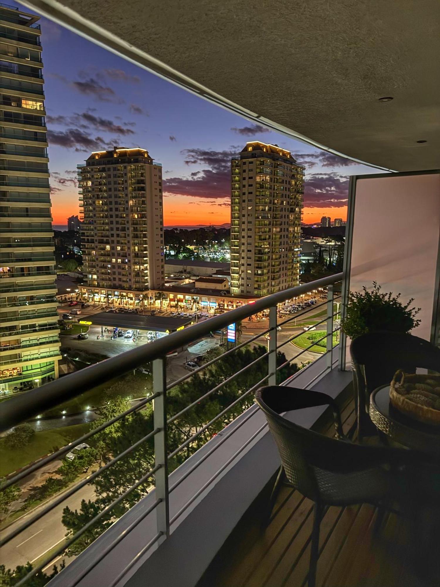 Apartamentos Torre Tressesenta Punta del Este Chambre photo