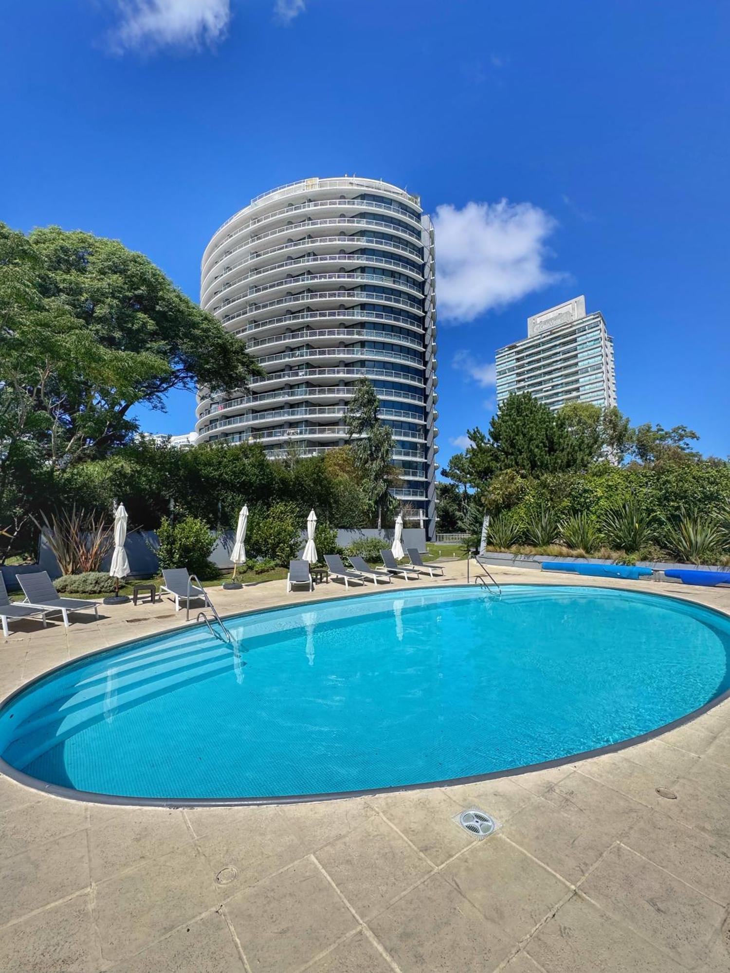 Apartamentos Torre Tressesenta Punta del Este Extérieur photo